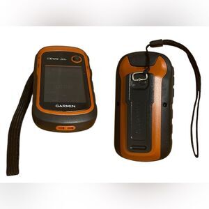 Garmin eTrex 20x Handheld GPS Outdoor Hiking Navigator